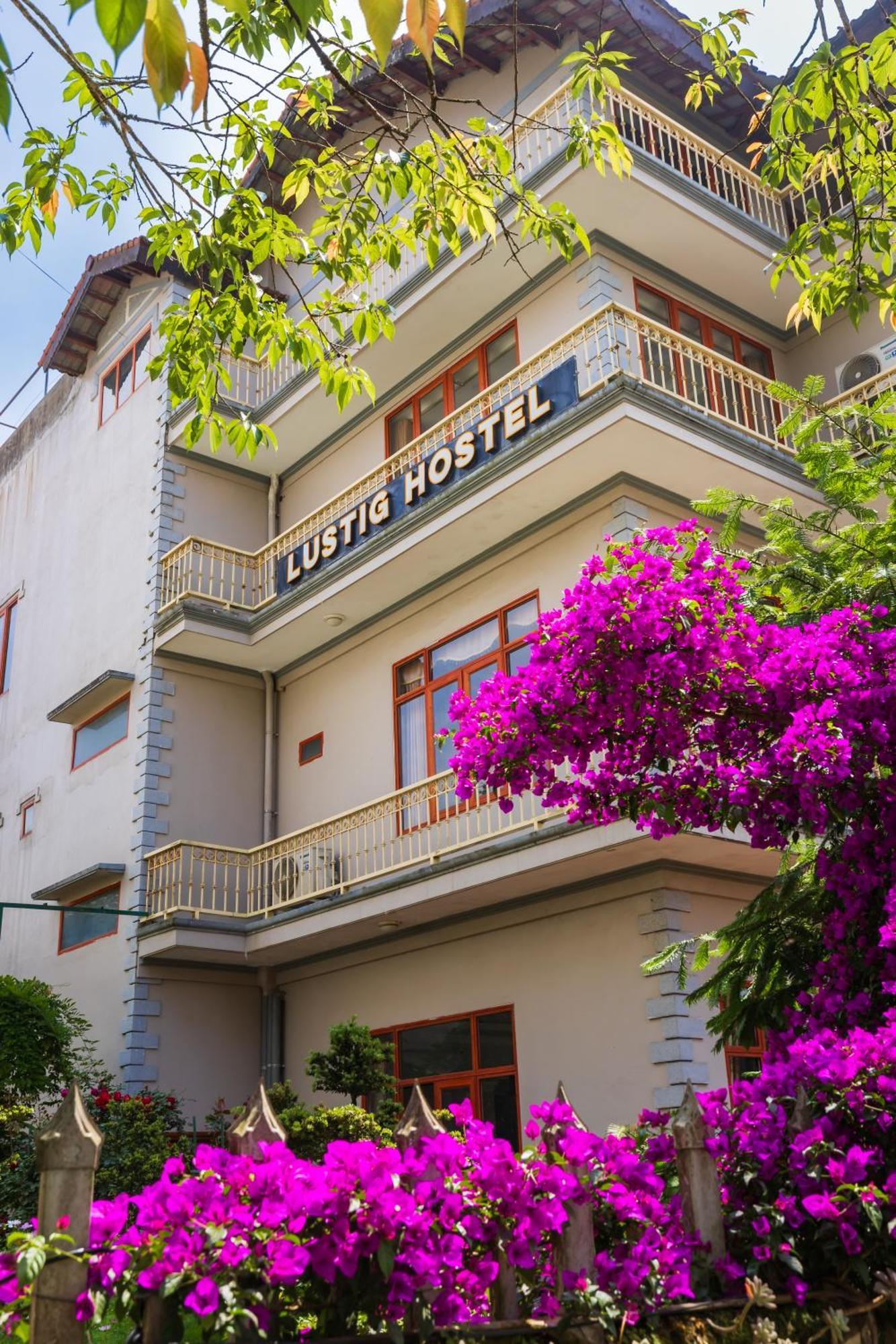Lustig Hostel Sa Pa Esterno foto